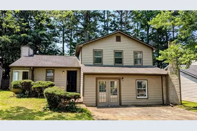 2015 Corners Circle, Lithonia, GA 30058 - Photo 1