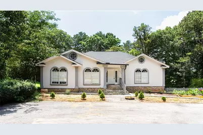 1916 Highway 138 SW, Conyers, GA 30094 - Photo 1