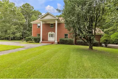 145 Lakewood Drive SE, Calhoun, GA 30701 - Photo 1