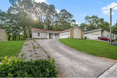 1181 Mannbrook Drive, Stone Mountain, GA 30083 - Photo 1