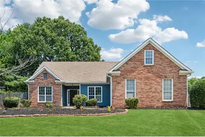 4369 Milford Place, Hoschton, GA 30548 - Photo 1