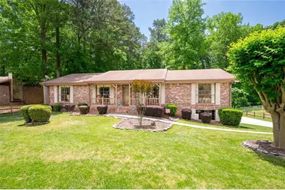 655 Stone Harbor Parkway SW, Marietta, GA 30060 - Photo 1