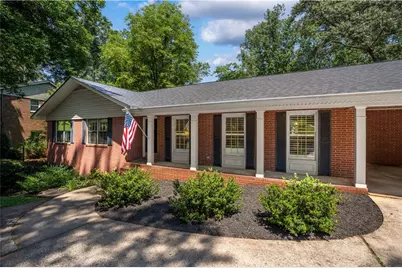 650 Crestview Terrace, Gainesville, GA 30501 - Photo 1