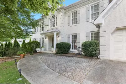 7045 Hunters Knoll NE, Sandy Springs, GA 30328 - Photo 1