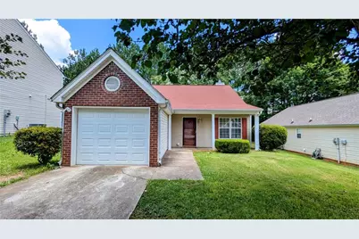 6572 Chestnut Oaks Ridge, Lithonia, GA 30038 - Photo 1