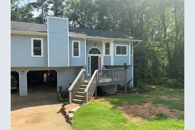 135 Omega Drive, Lawrenceville, GA 30044 - Photo 1