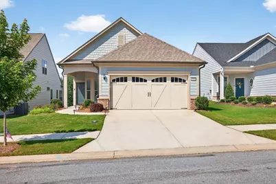 5654 Villa Crest Drive, Hoschton, GA 30548 - Photo 1