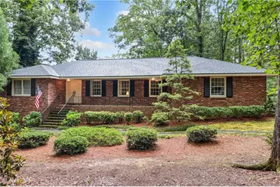 800 Skyline Drive, Covington, GA 30014 - Photo 1