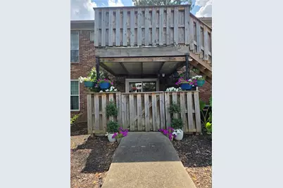 5681 Kingsport Drive, Atlanta, GA 30342 - Photo 1