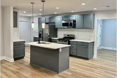 3892 Springleaf Point, Stone Mountain, GA 30083 - Photo 1