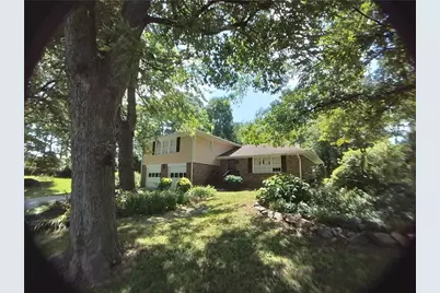 5236 Corinth Circle, Stone Mountain, GA 30087 - Photo 1