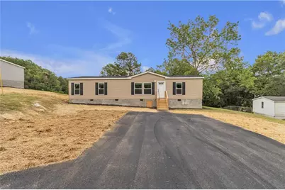 82 Spruce Lane SE, Cartersville, GA 30121 - Photo 1