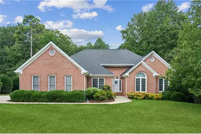 6365 Chestnut Parkway, Flowery Branch, GA 30542 - Photo 1