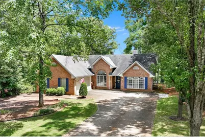 5904 Clipper Bay, Flowery Branch, GA 30542 - Photo 1