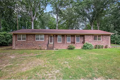 228 Honeysuckle Drive, Commerce, GA 30529 - Photo 1