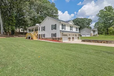 602 Beverly Way Way, Woodstock, GA 30188 - Photo 1