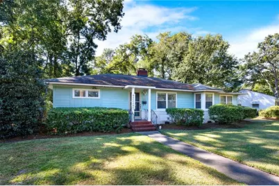 1105 E Derenne Drive, Savannah, GA 31406 - Photo 1