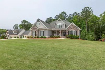 319 Beaconsfield Drive, Sharpsburg, GA 30277 - Photo 1