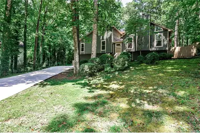 5009 Henson Drive SW, Mableton, GA 30126 - Photo 1