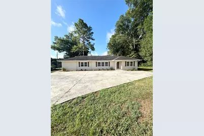 605 W Girard Avenue, Cedartown, GA 30125 - Photo 1