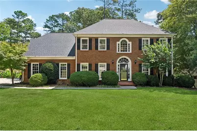 450 Fourth Fairway Drive, Roswell, GA 30076 - Photo 1