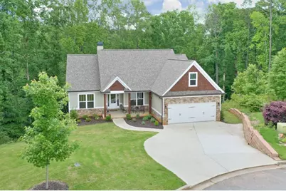 10 Berryhill Place SE, Cartersville, GA 30121 - Photo 1