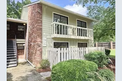 738 Brentwood Place, Marietta, GA 30067 - Photo 1