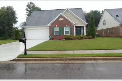 350 Lakeview Bend Circle, Jefferson, GA 30549 - Photo 1