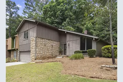 225 Lakeview Ridge W, Roswell, GA 30076 - Photo 1