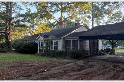 83 Woodstock Road, Roswell, GA 30075 - Photo 1