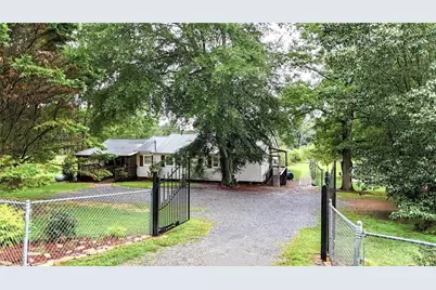 400 Hall Memorial Road NW, Calhoun, GA 30701 - Photo 1