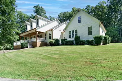 211 W Oakcrest Drive, Epworth, GA 30541 - Photo 1