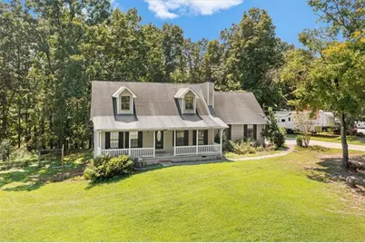 379 Owens Circle NE, Calhoun, GA 30701 - Photo 1