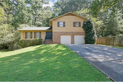 818 Bradford Court SW, Lilburn, GA 30047 - Photo 1