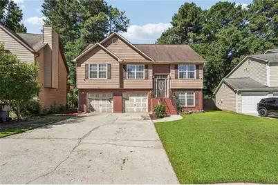 1765 Stoneoak Circle, Lawrenceville, GA 30043 - Photo 1