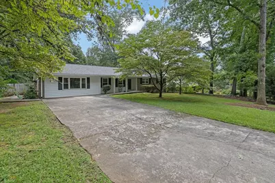 558 Dorsey Circle SW, Lilburn, GA 30047 - Photo 1