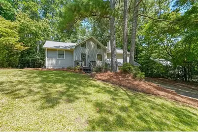 1046 Summer Hill Court NW, Acworth, GA 30102 - Photo 1