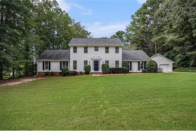 654 Clubhouse Drive SE, Conyers, GA 30094 - Photo 1