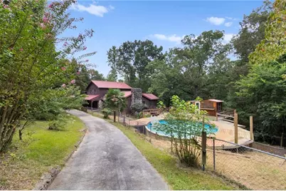 18 Swan Circle SE, White, GA 30184 - Photo 1