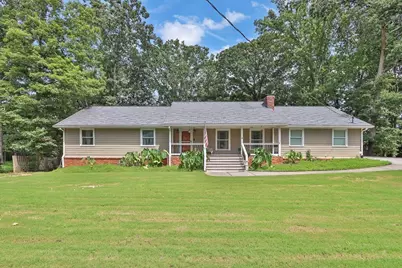 1952 Colony Oaks Drive, Snellville, GA 30078 - Photo 1