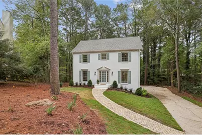 525 Persimmon Lane, Roswell, GA 30076 - Photo 1