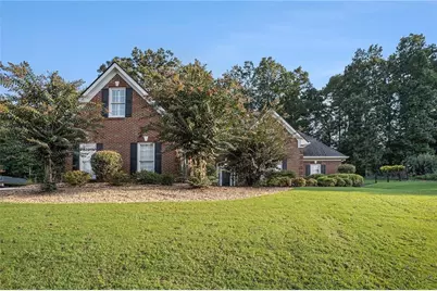 2561 Old Salem Circle SE, Conyers, GA 30013 - Photo 1