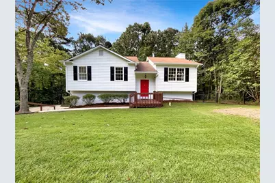 89 Paces Lakes Point, Dallas, GA 30157 - Photo 1