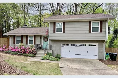 270 Mansell Circle, Roswell, GA 30075 - Photo 1