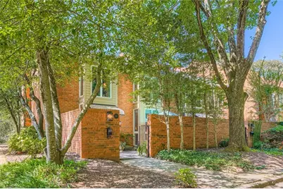 54 Willow Glen, Atlanta, GA 30342 - Photo 1