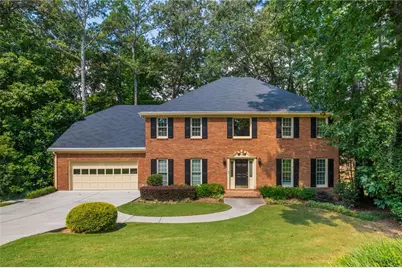 220 Malvern Place, Roswell, GA 30076 - Photo 1