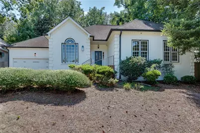 701 Laurel Chase SW, Marietta, GA 30064 - Photo 1