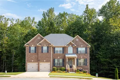 627 Stream Court, Fairburn, GA 30213 - Photo 1