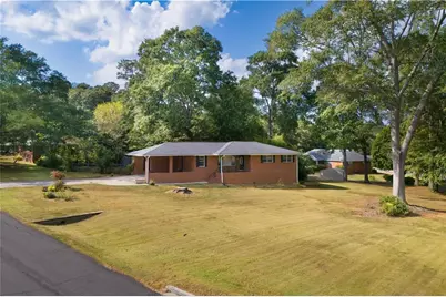 3888 Lindley Circle, Powder Springs, GA 30127 - Photo 1