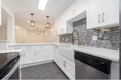 502 Brighton Point, Atlanta, GA 30328 - Photo 1
